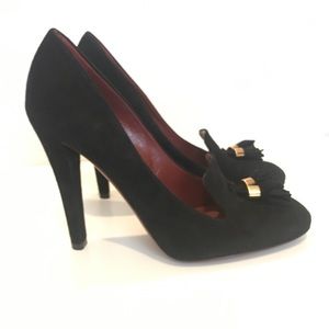 Gucci suede tassle pumps. Euro size 38.